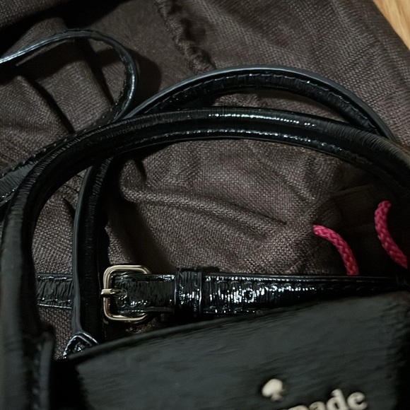 Kate Spade Cedar Street Patent Small Pearl Hand Bag - Picture 11 of 15